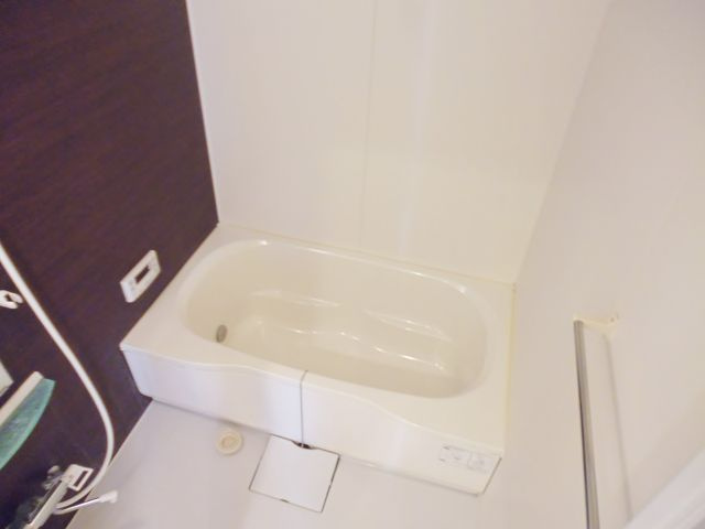 マンションリモーネの浴室