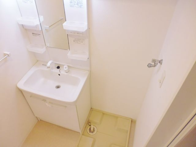マンションリモーネの独立洗面台