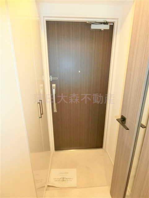 パークリュクス蒲田1丁目の玄関