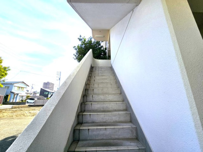 【ロビー】 | ピュアセレーナ21 | 落ち着いたロビーです