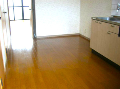 【居間・リビング】 | ピュアセレーナ21 | こちらのリビングで趣味の時間をお楽しみください