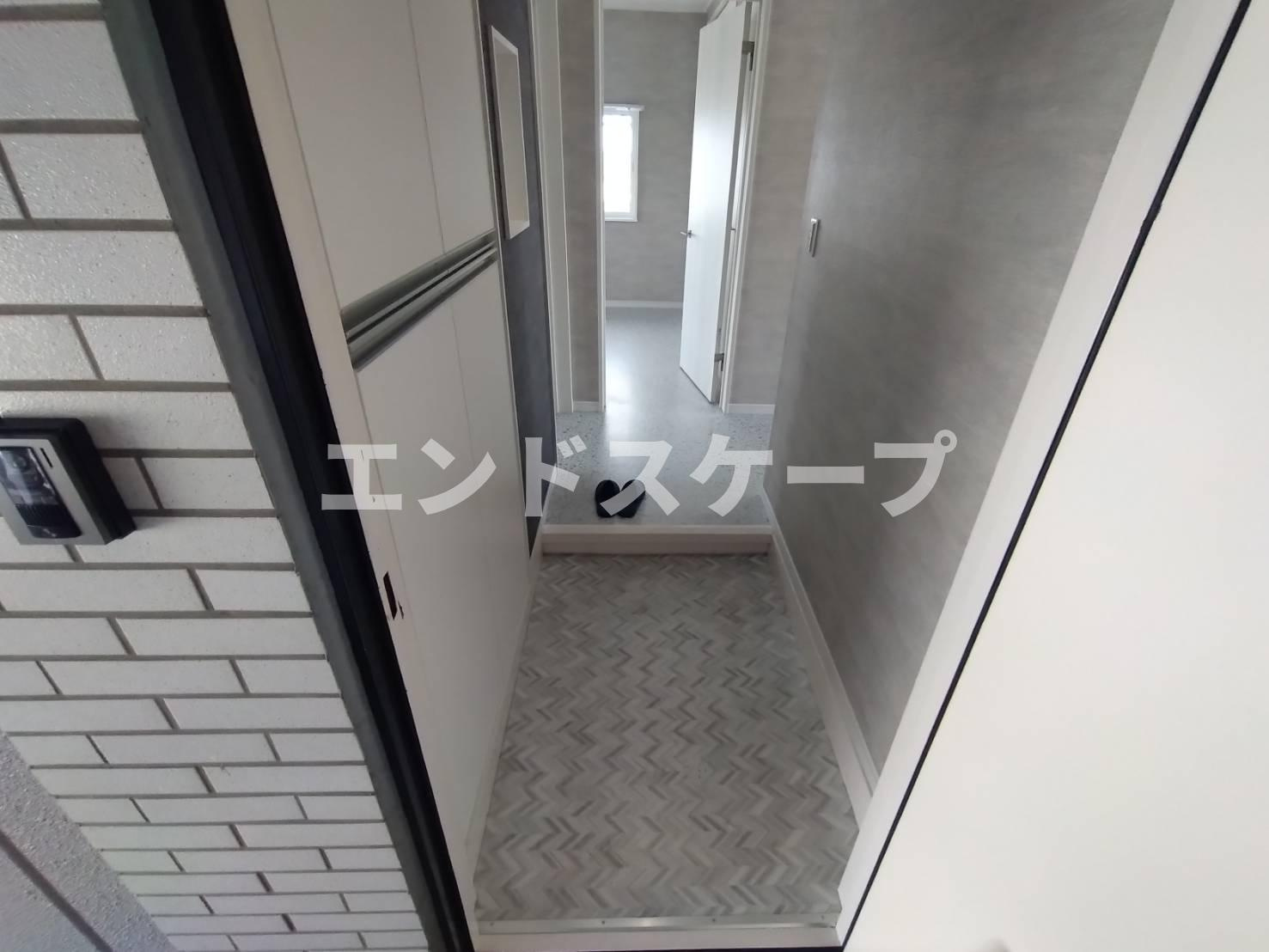 メゾンキャッスルの玄関|高崎、前橋のお部屋探しはエンドスケープまで！お客様の理想お聞かせ下さい♪