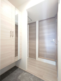 【玄関】 | D-residence曙町１丁目 | きれいな玄関です