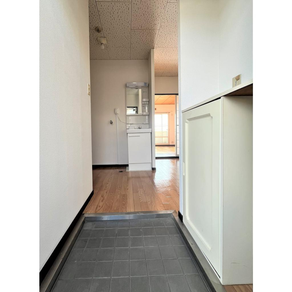 ＫＭＫハイツの玄関|玄関