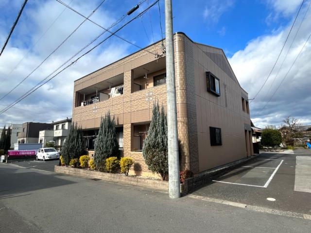 パーチカニラの玄関