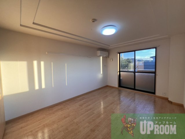 パーチカニラの居間・リビング