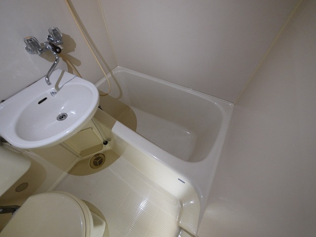 リマコーポの浴室|お風呂で日々の疲れを落としましょう