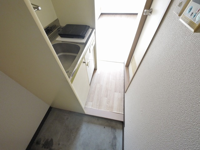 リマコーポの玄関|明るい玄関です