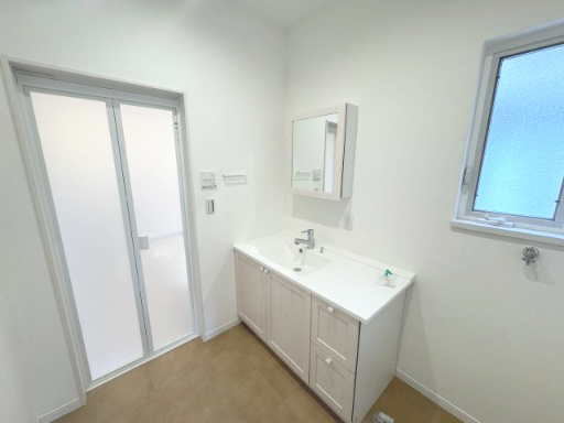 【独立洗面台】