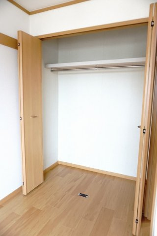 グリーンパレスＡの収納|たっぷりとした収納スペースです