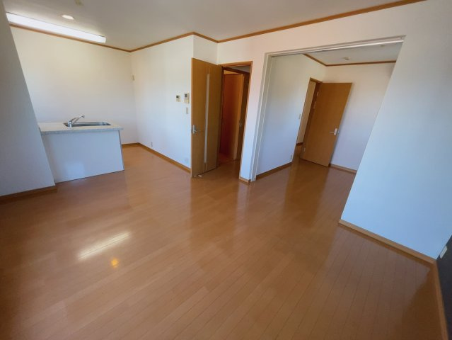 すまいる共和西の内装|別部屋同一間取りのお写真となります。