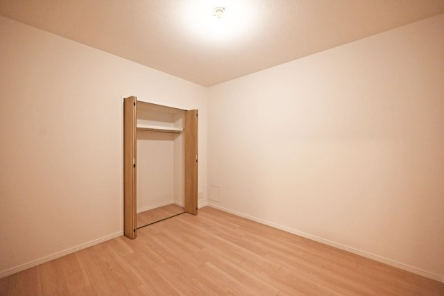 シーアイマンション第2甲陽園の洋室|－納戸4.9帖-