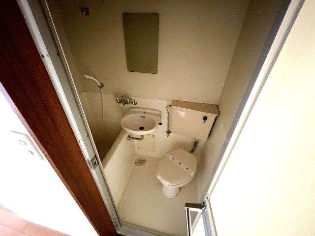 ハイムエスポワールの浴室