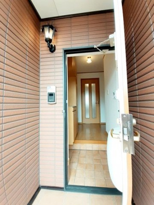 【玄関】 | シエル・ヴェルソー | 毎日通る玄関はこちらです