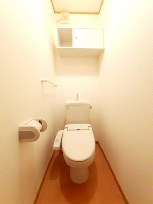 【トイレ】 | シエル・ヴェルソー | 清潔感のあるトイレです