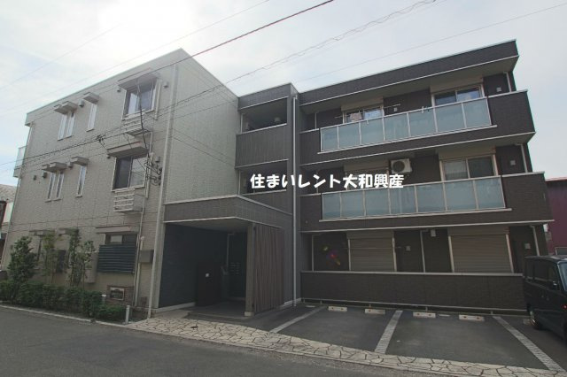 相武ガーデンコートの外観