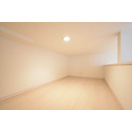 【居間・リビング】 | フローラ共和 | 別号室参考写真