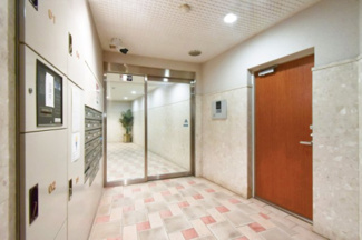 【エントランス】