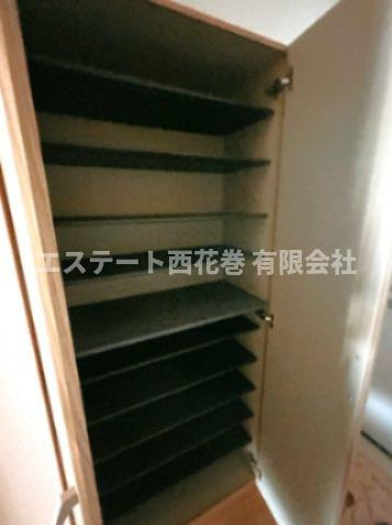 カルムＳＳの玄関|シューズボックス