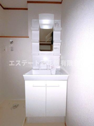 カルムＳＳの独立洗面台|シャワー付き洗面化粧台