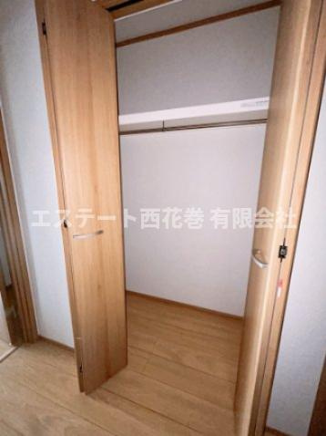 カルムＳＳの収納|廊下にも収納があります。