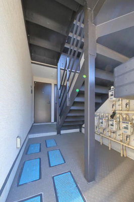 【エントランス】 | ＭＥＬＤＩＡ大宮Ｂ