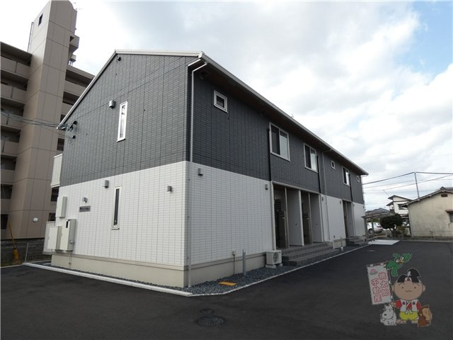 マーメゾン新福の外観