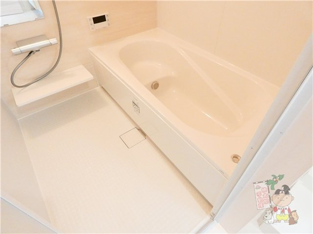 マーメゾン新福の浴室