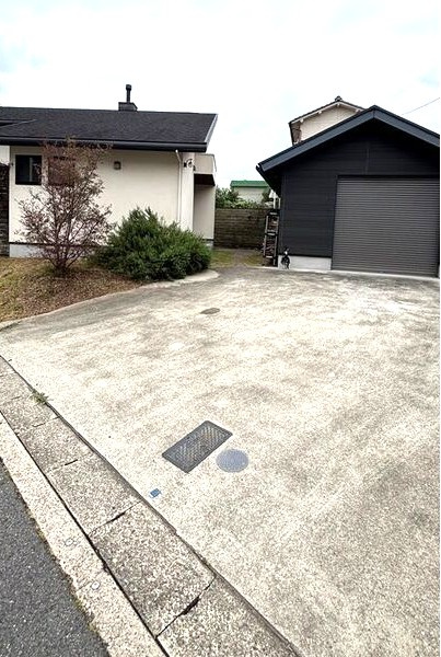 大森八龍１丁目戸建の駐車場