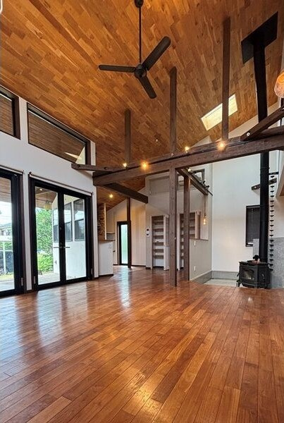 大森八龍１丁目戸建の居間・リビング