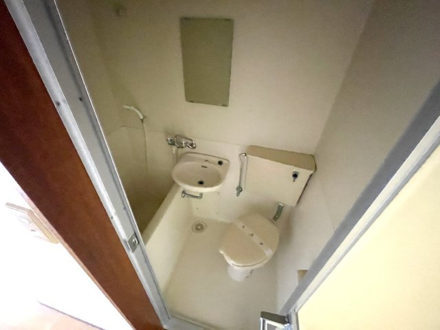 ハイムエスポワールの浴室