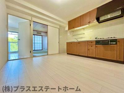 【居間・リビング】 | ビバリーハウス須磨壱番館