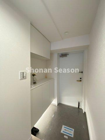 【玄関】 | 内覧の際には新生活をイメージしながら隅々までご覧くださいね♪