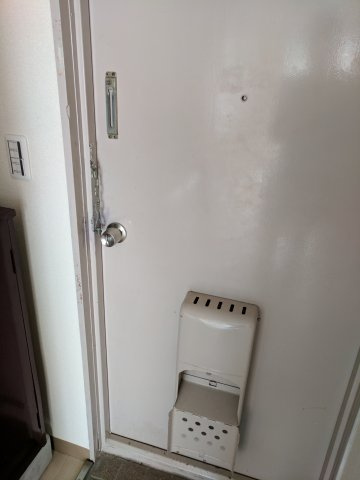 レジデンスカープ新小岩の玄関