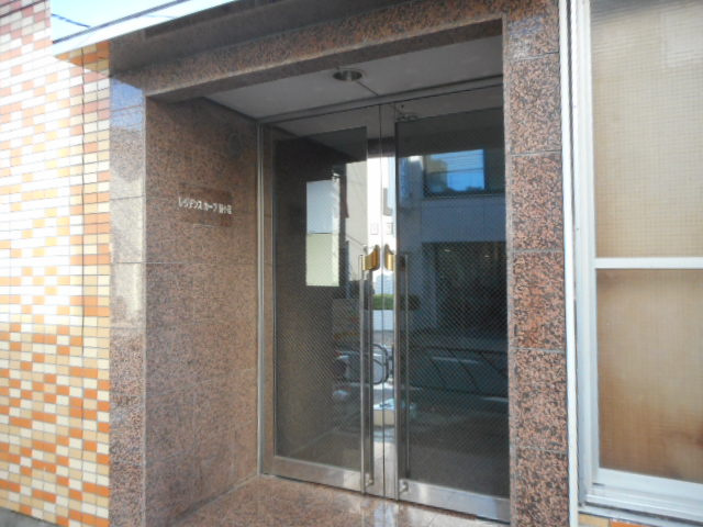 レジデンスカープ新小岩のエントランス