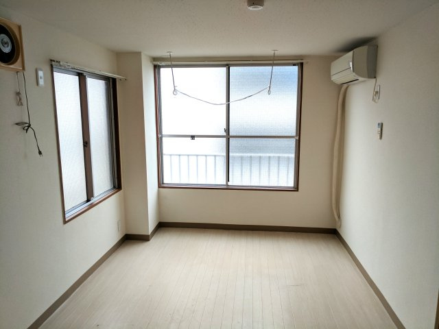 レジデンスカープ新小岩の居間・リビング