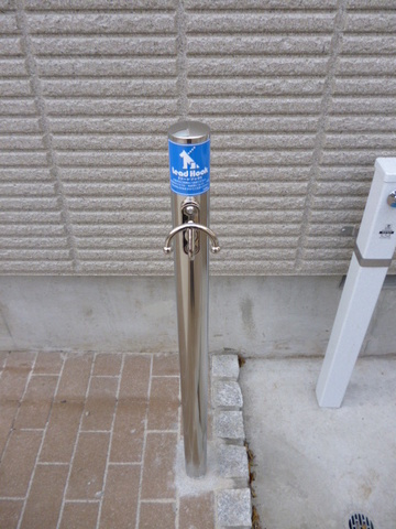 アルカディア石神井Ⅰのその他共用部分|★足洗い場にはリード専用のフックも完備しております★