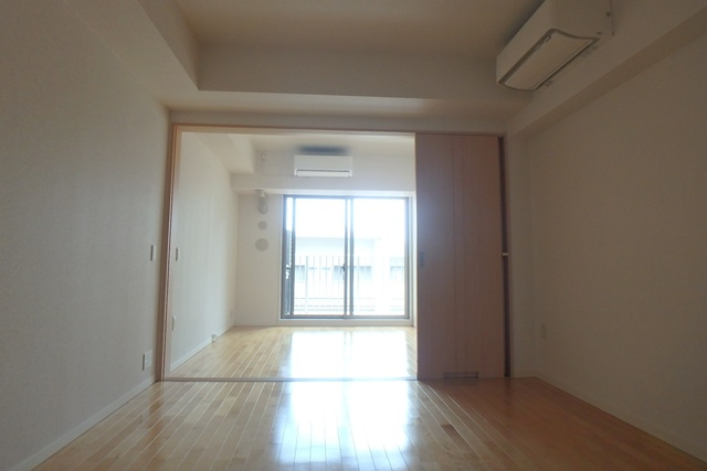 江東区豊洲３丁目の賃貸マンションの居間・リビング