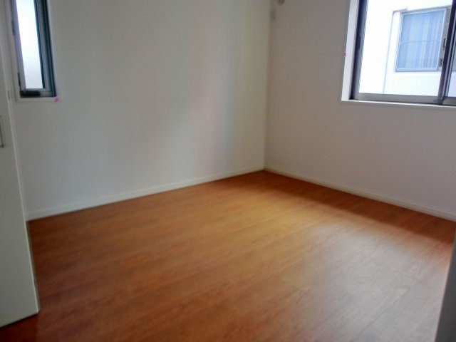 セントヒルズ宝持の居間・リビング