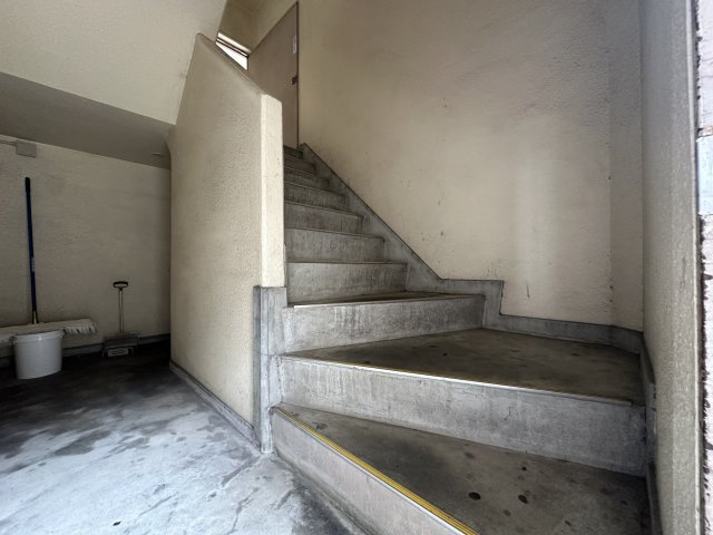 プリンスヴィラ東住吉のエントランス