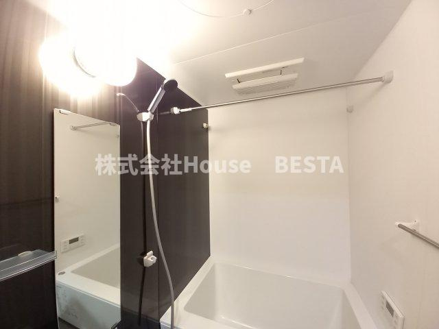 神戸Harborside 萬利Residenceの浴室