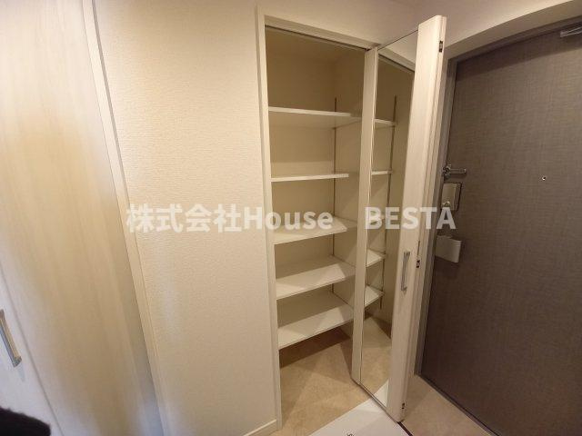 神戸Harborside 萬利Residenceの収納