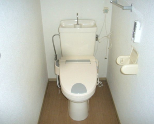 リバーサイド・アイルBのトイレ