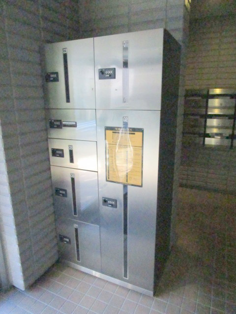 ドエルハイアンドハイのその他共用部分|宅配ＢＯＸございます