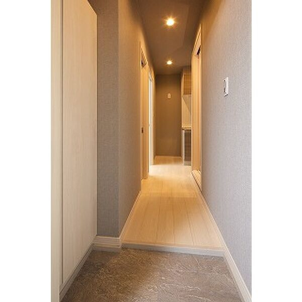 KTIレジデンス河内永和(近畿大学一人暮らし)の玄関