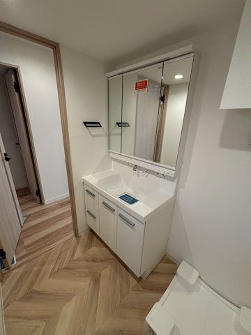 【独立洗面台】