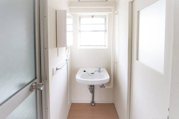 ビレッジハウス直方1号棟の洗面所|ビレッジハウスの同一物件・同一タイプの間取りの写真です