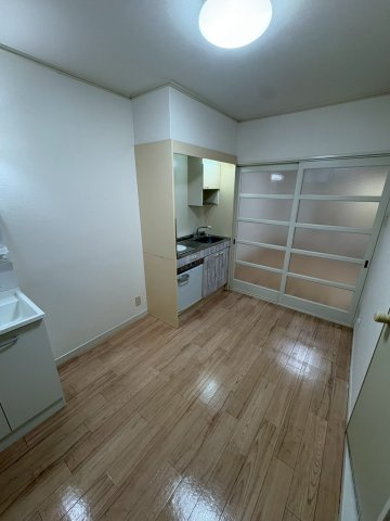 レジデンスMの居間・リビング