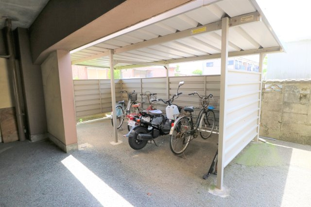 パークサイドのその他共用部分|駐輪場