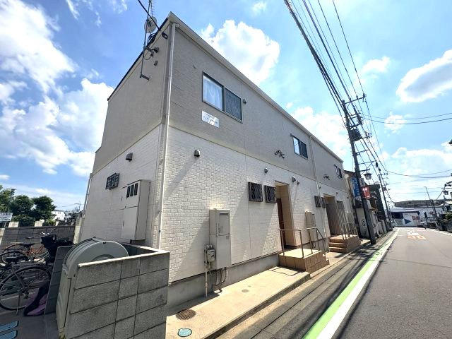 クレセール岩槻本町の外観|★駅徒歩5分★3口コンロ★浴室乾燥★追炊き★メゾネット★